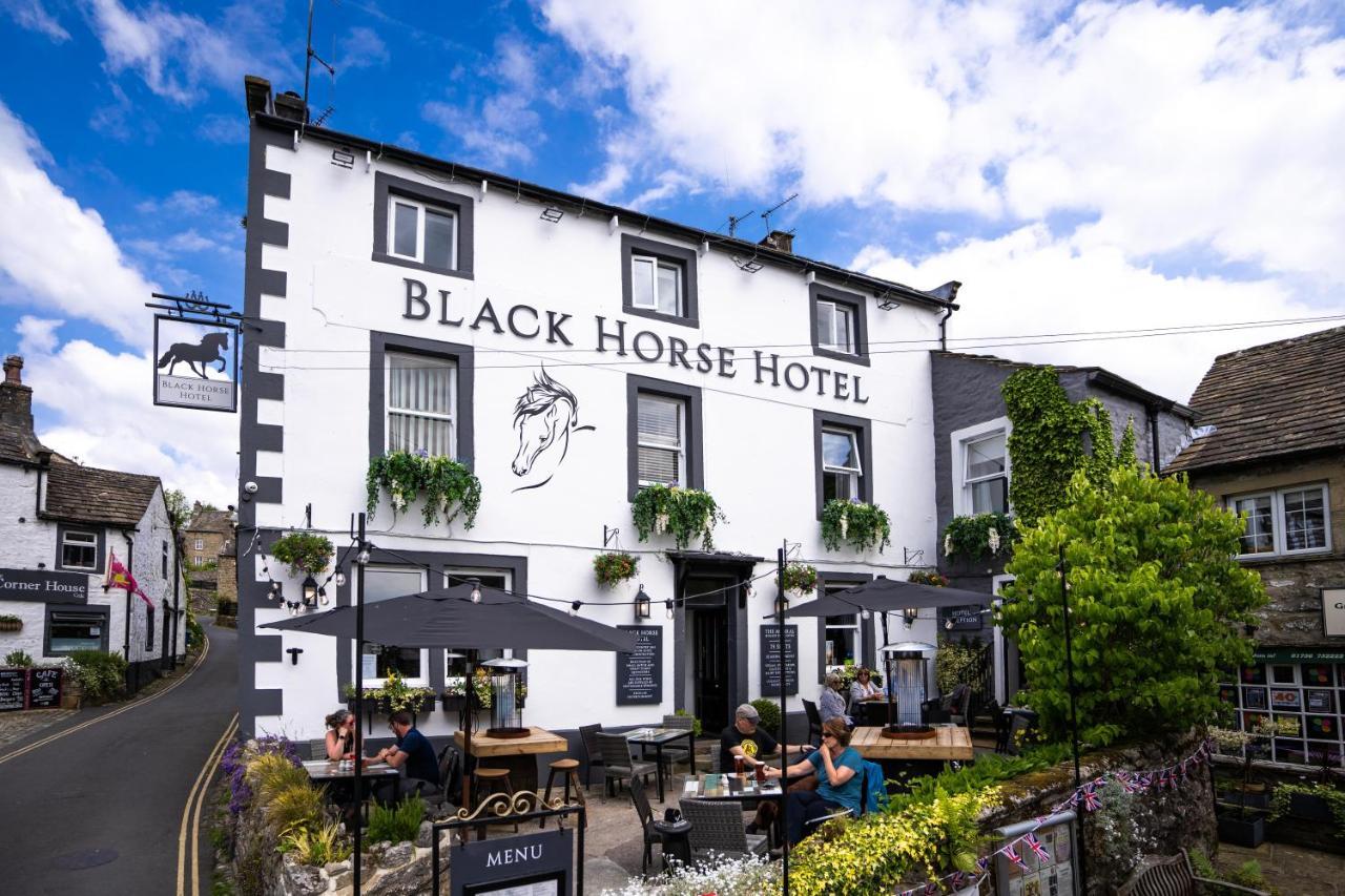 Black Horse Hotel Грассингтон Экстерьер фото